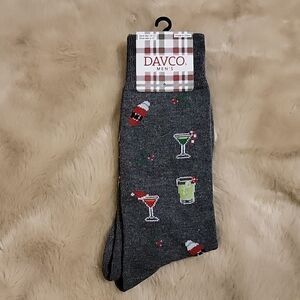 MEN'S DAVCO CHARCOAL GRAY FESTIVE DRINKS CHRISTMAS HOLIDAY CASUAL SOCKS - NEW!